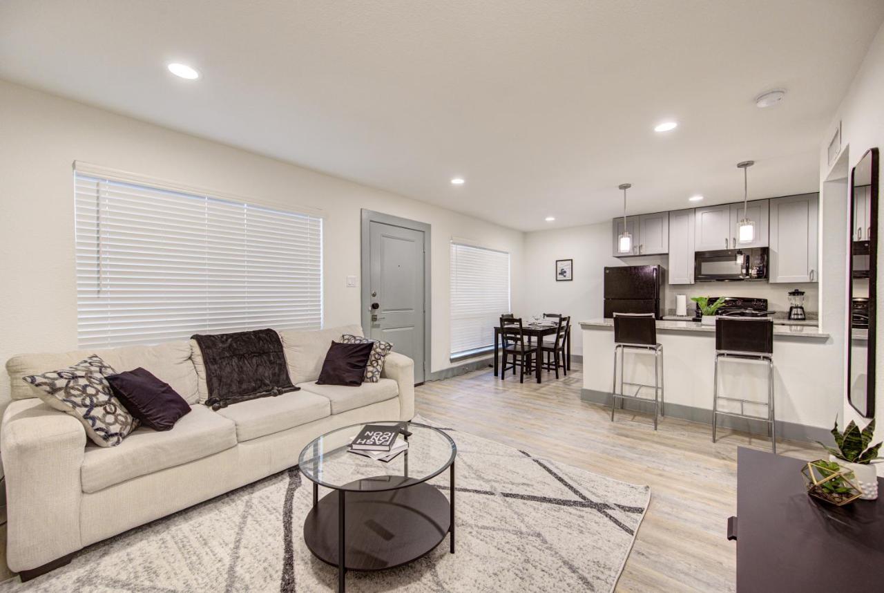 Trendy Midtown Apt, Walk To Shops & Sites, Pets Ok Houston Ngoại thất bức ảnh