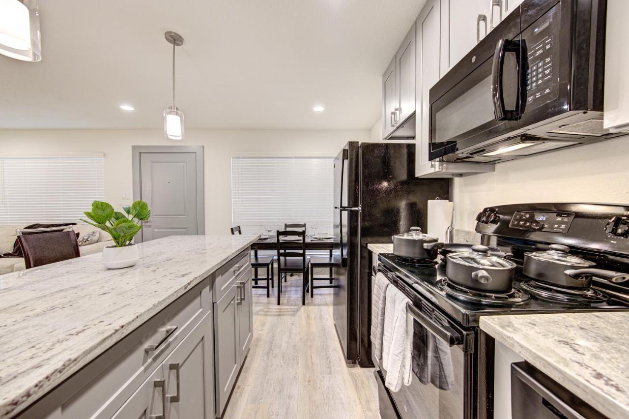 Trendy Midtown Apt, Walk To Shops & Sites, Pets Ok Houston Ngoại thất bức ảnh