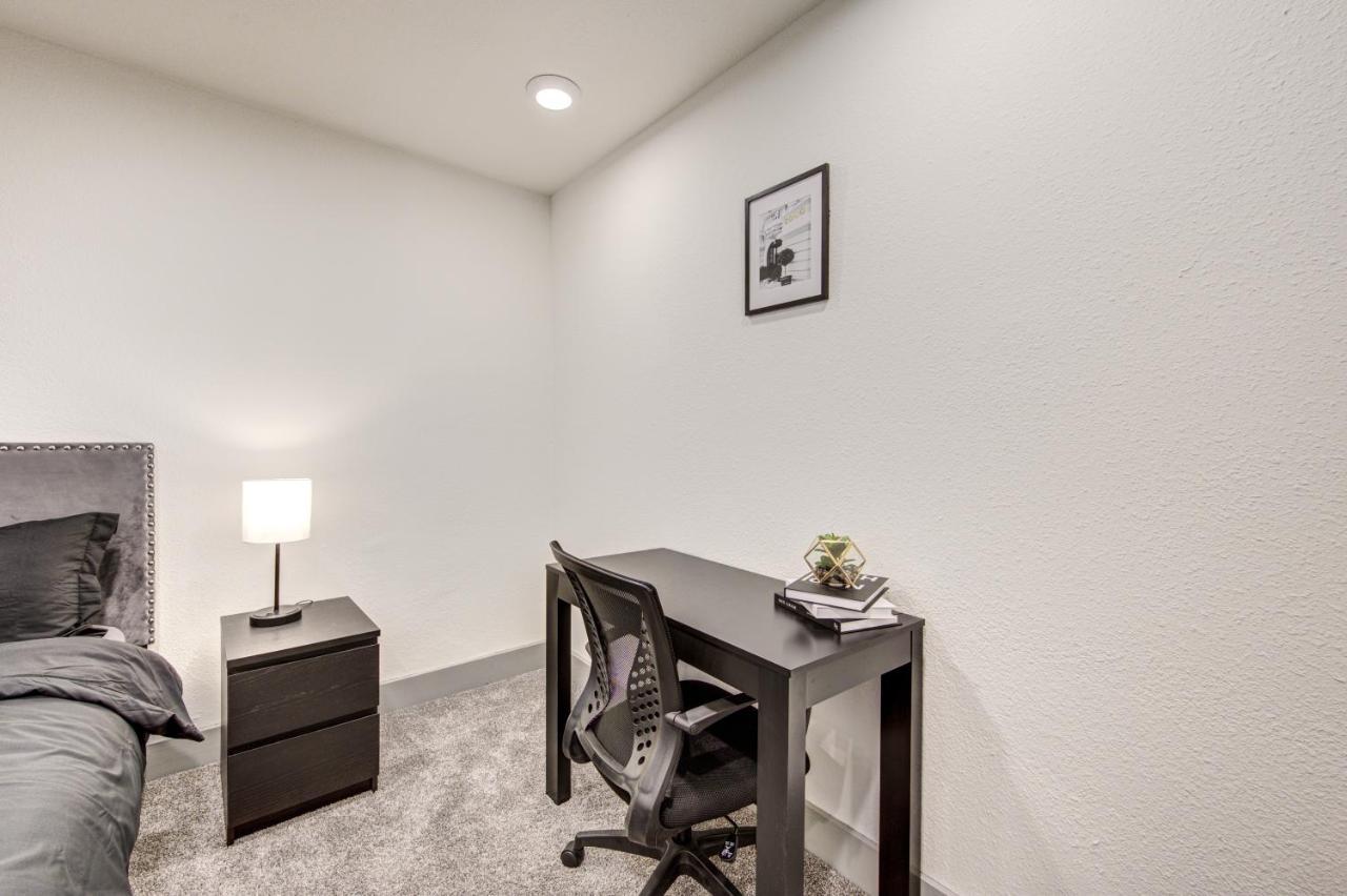 Trendy Midtown Apt, Walk To Shops & Sites, Pets Ok Houston Ngoại thất bức ảnh
