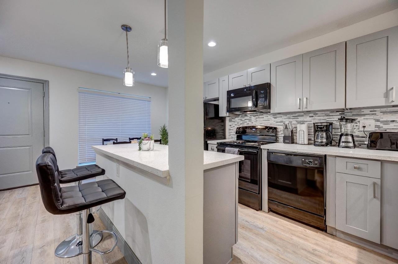 Trendy Midtown Apt, Walk To Shops & Sites, Pets Ok Houston Ngoại thất bức ảnh