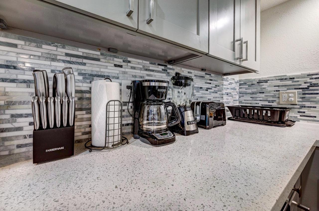 Trendy Midtown Apt, Walk To Shops & Sites, Pets Ok Houston Ngoại thất bức ảnh