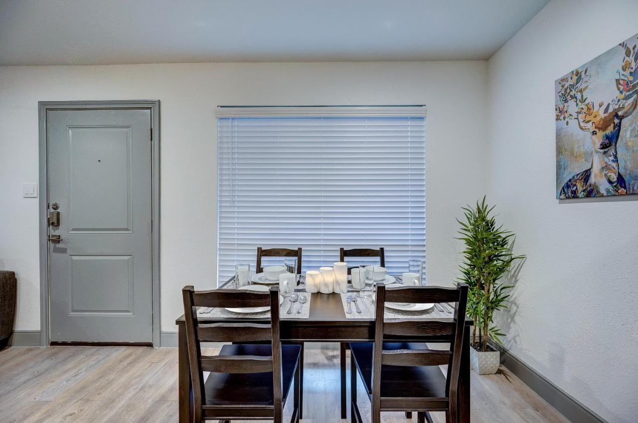 Trendy Midtown Apt, Walk To Shops & Sites, Pets Ok Houston Ngoại thất bức ảnh